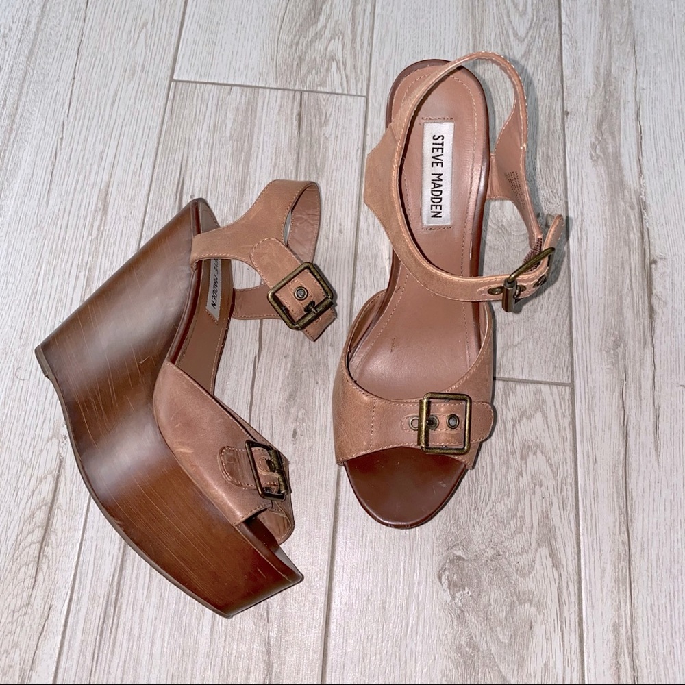 Steve Madden Wizarrd Wooden Brown Wedge 9.5